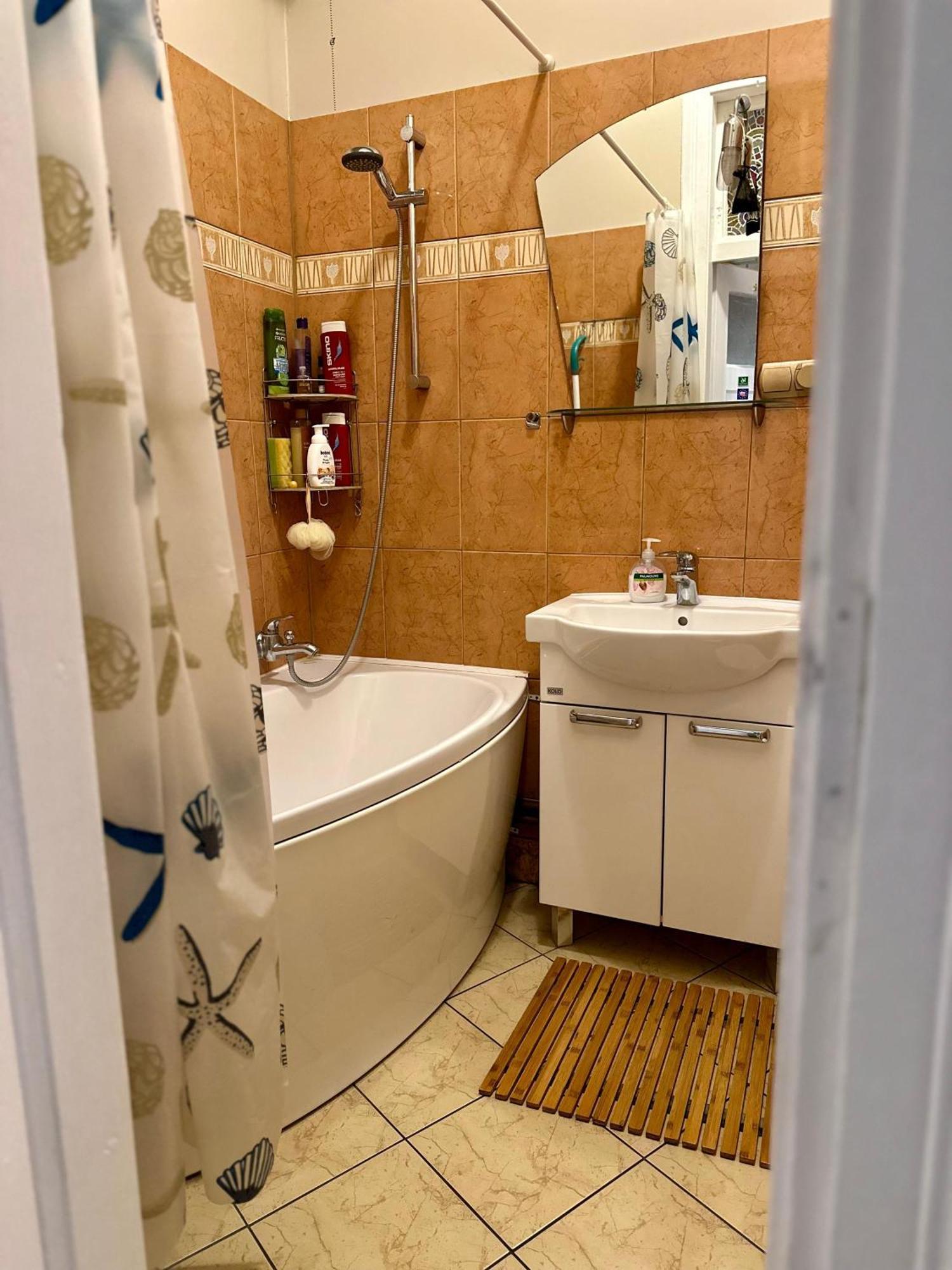 Apartament Przy Dworcu Radom Eksteriør billede